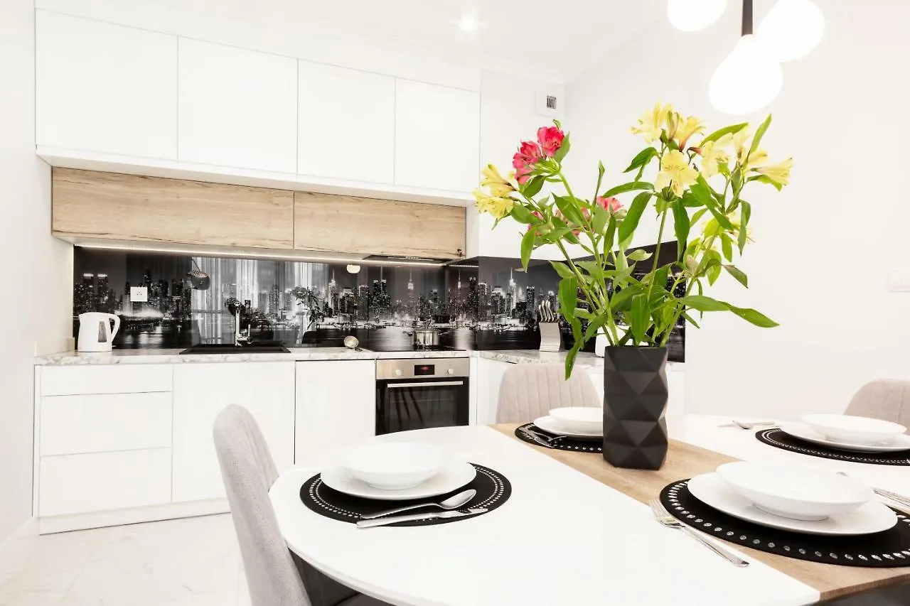 Apartments Warsaw Dzielna By Noclegi Renters